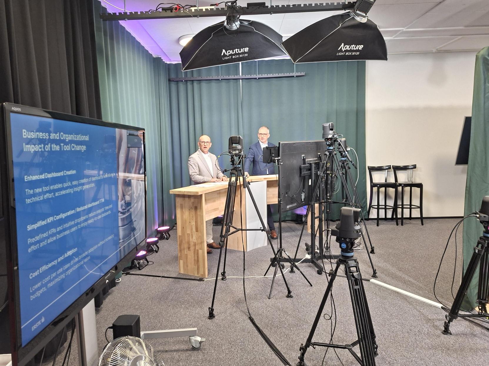 Media (8)(1)