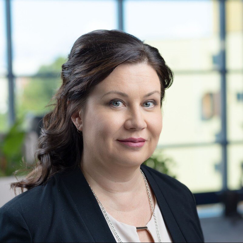 Taru Mäkinen